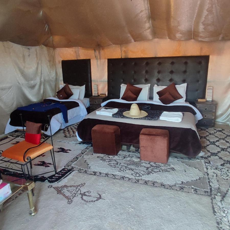 Overnight Luxury Camp Мерцуга Екстериор снимка