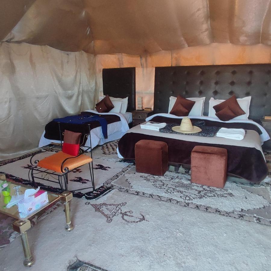 Overnight Luxury Camp Мерцуга Екстериор снимка