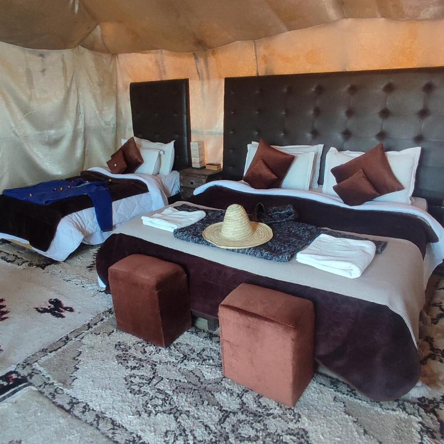 Overnight Luxury Camp Мерцуга Екстериор снимка