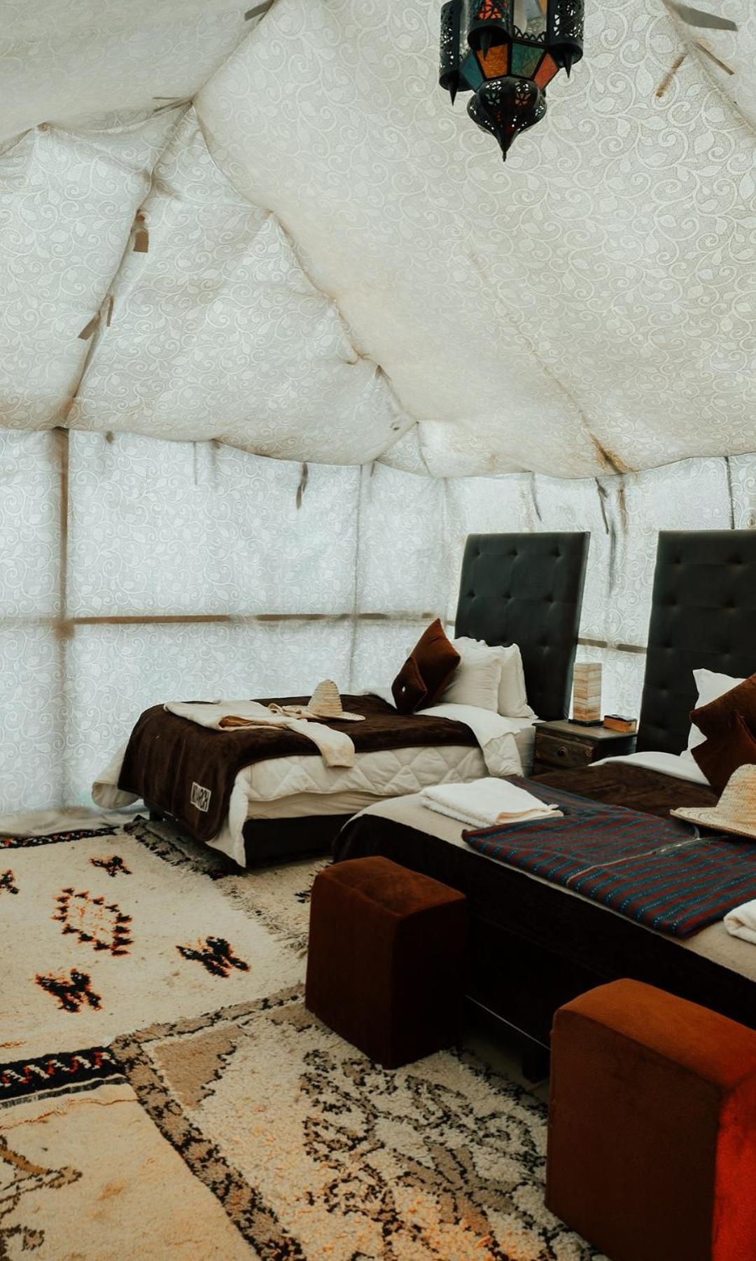 Overnight Luxury Camp Мерцуга Екстериор снимка
